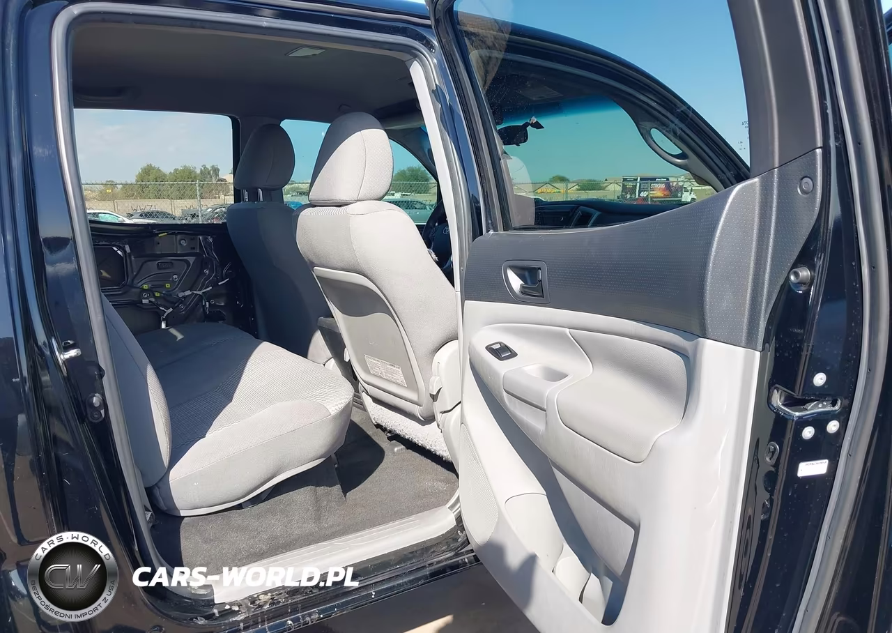 2015 Toyota Tacoma Prerunner V6 VIN:5TFJU4GN5FX081434 - 8