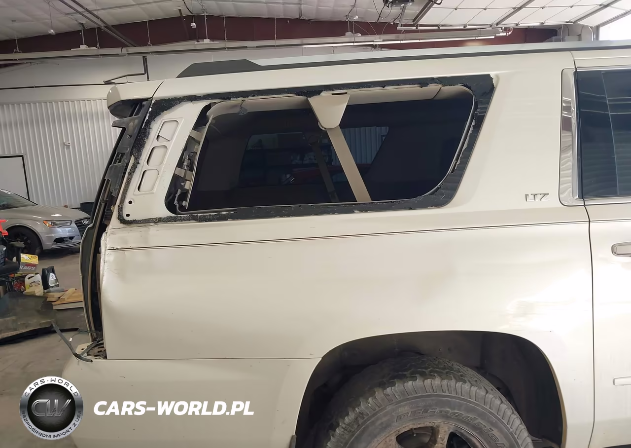 2015 Chevrolet Suburban 1500 Ltz VIN:1GNSKKKC8FR552461 - 6