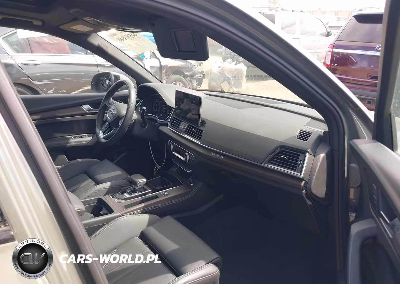 2024 Audi Q5 Premium Plus 55 Tfsi E S Line Quattro S Tronic VIN:WA1E2AFY0R2082357 - 5