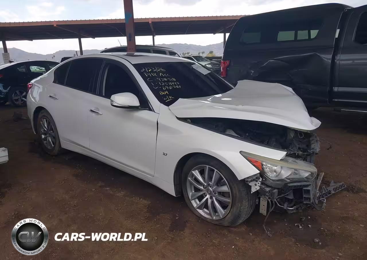 2014 Infiniti Q50 Premium