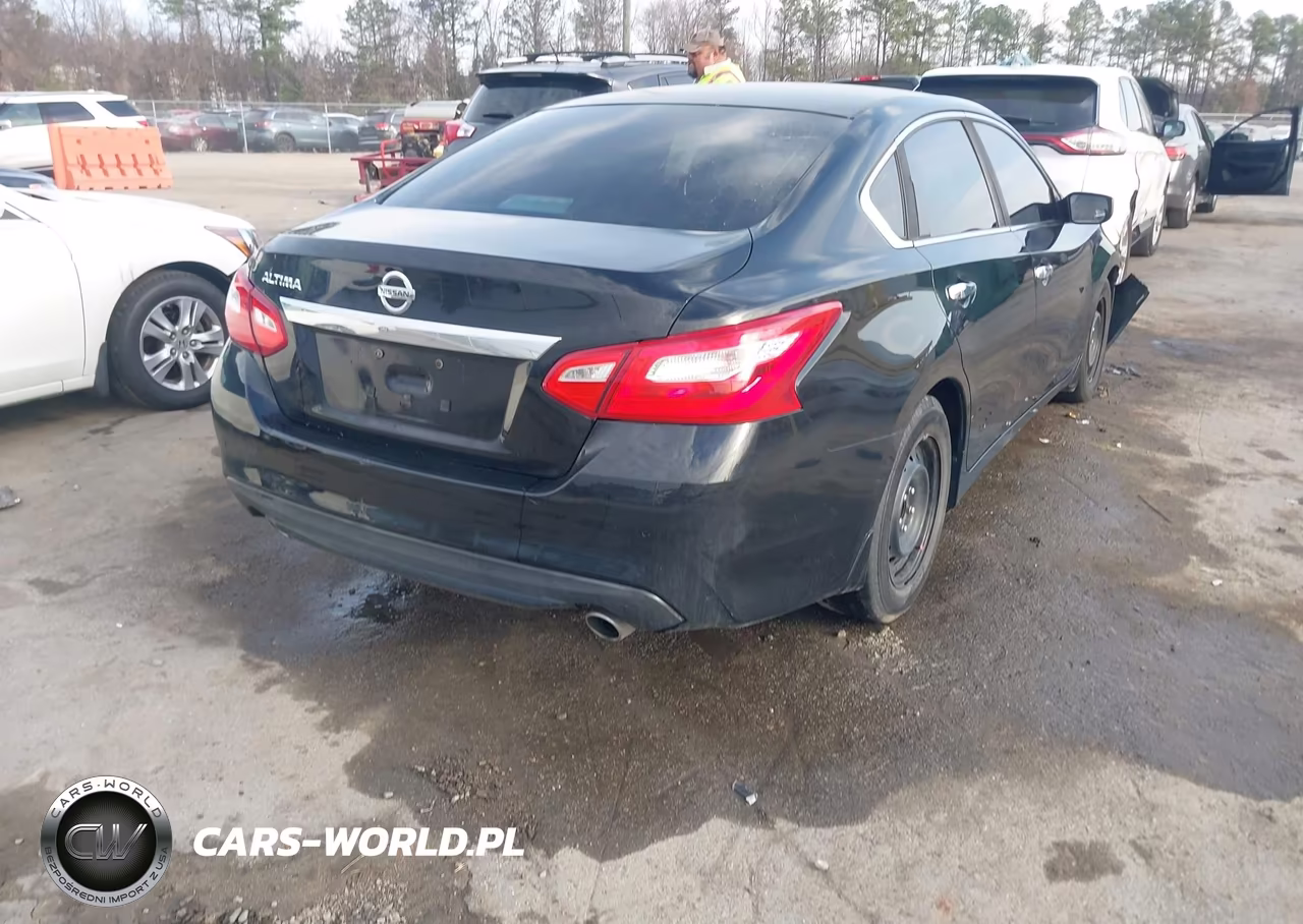 2016 Nissan Altima 2.5 S VIN:1N4AL3AP9GN322504 - 4