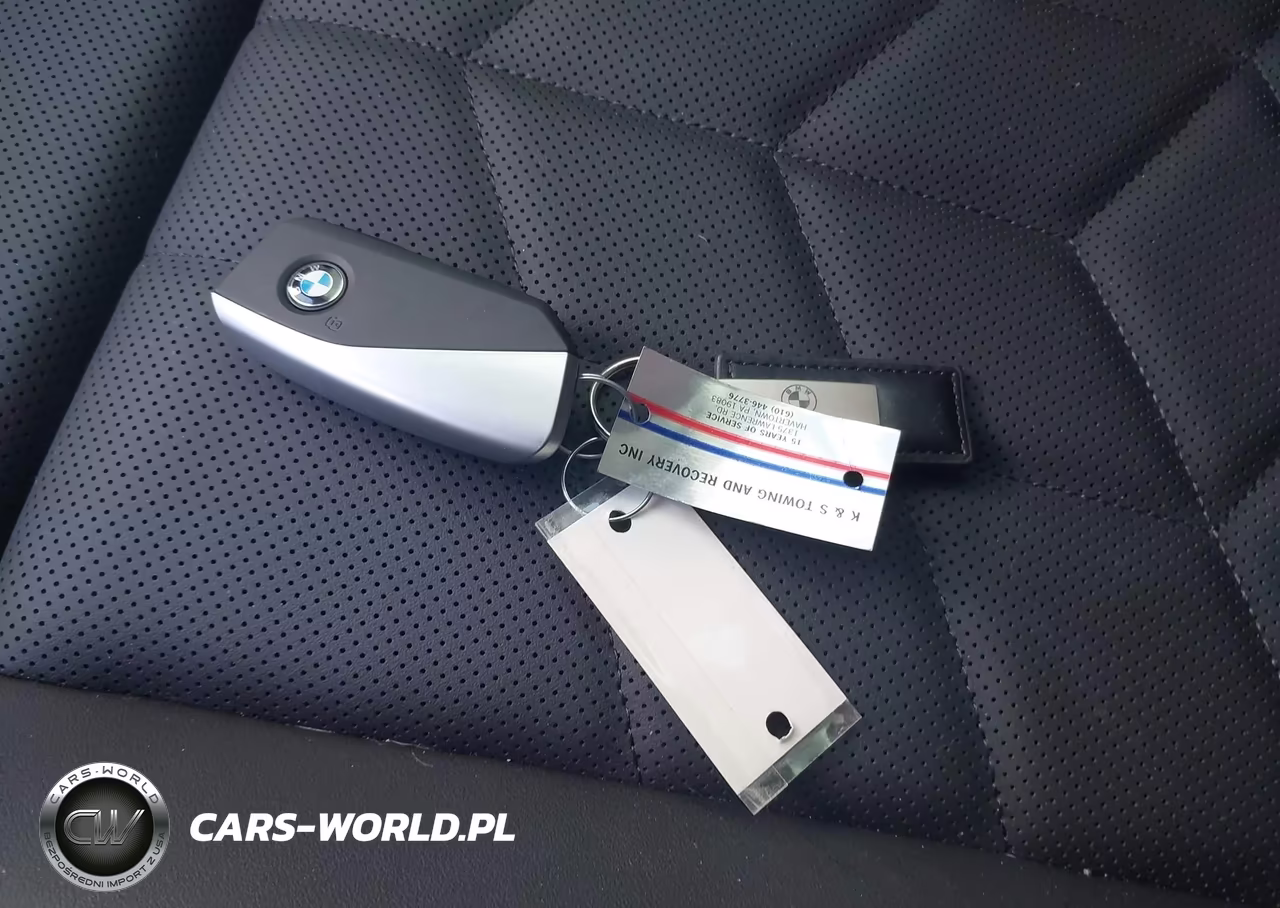 2025 BMW 530I xDrive VIN:WBA53FJ00SCU15462 - 11