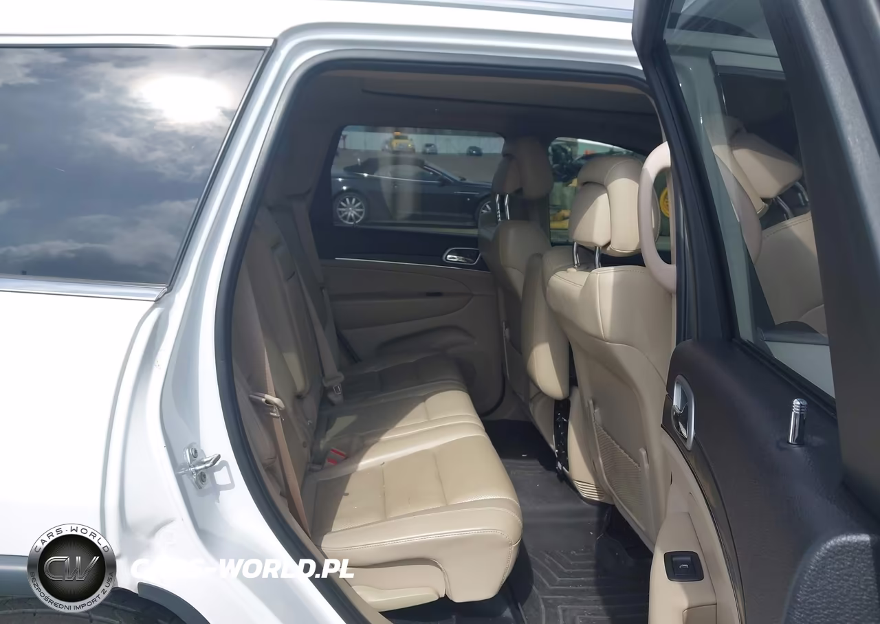 2019 Jeep Grand Cherokee Limited 4X2 VIN:1C4RJEBG6KC788909 - 8