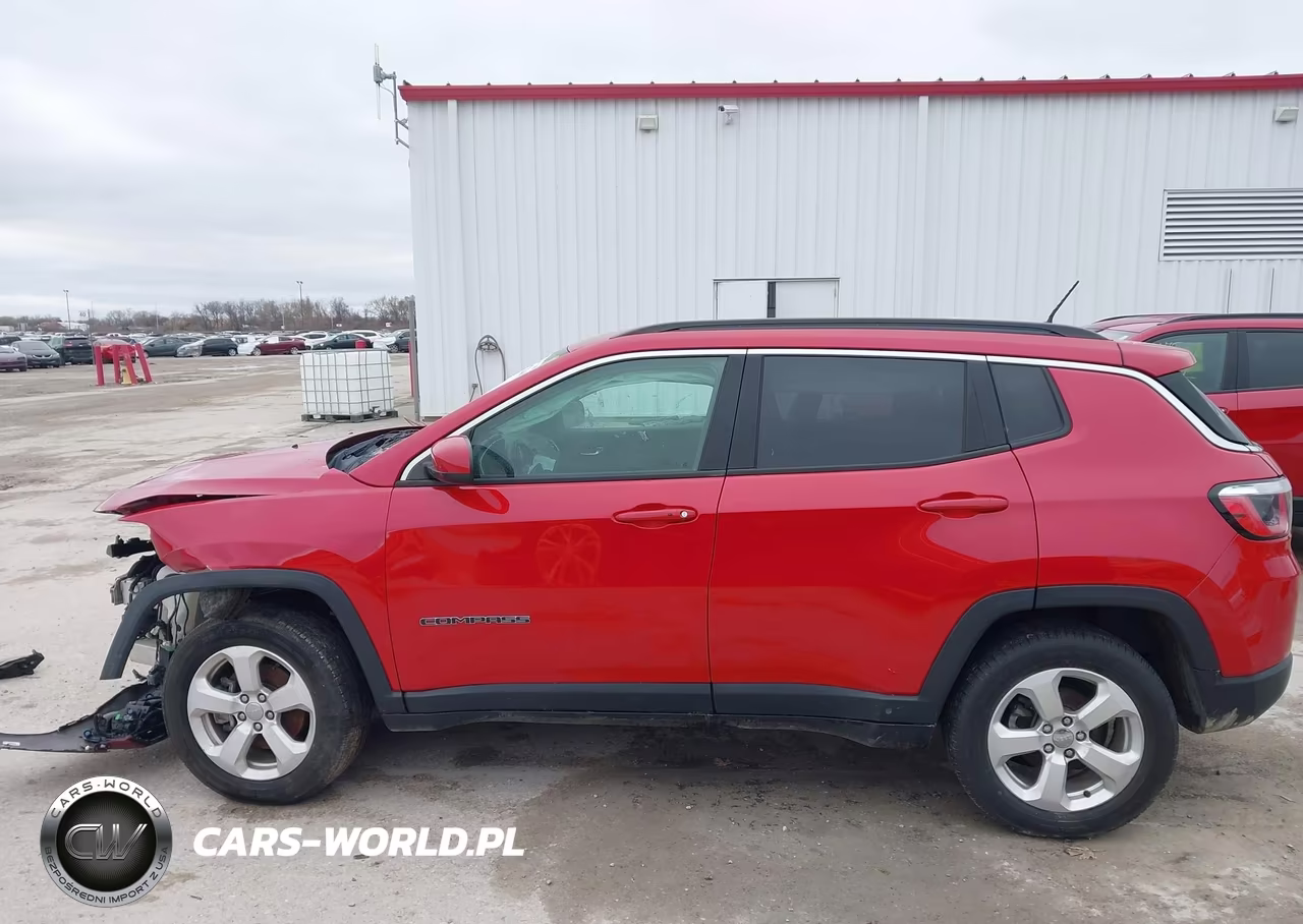 2017 Jeep New Compass Latitude 4X4 VIN:3C4NJDBB4HT672182 - 14