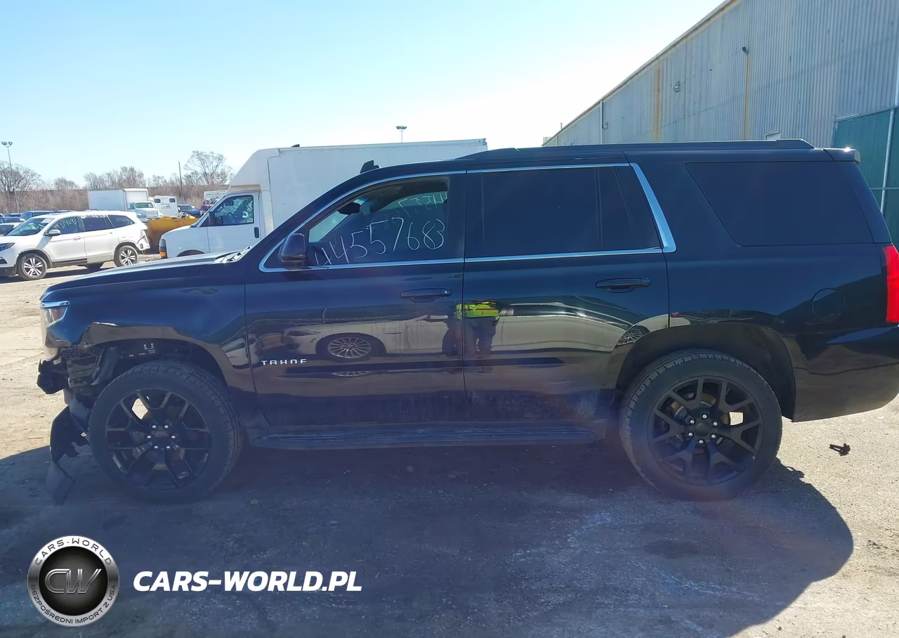 2015 Chevrolet Tahoe Lt VIN:1GNSKBKC0FR163751 - 14