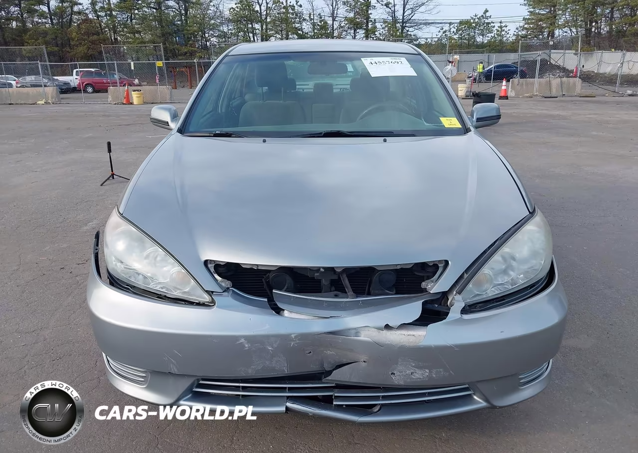 2005 Toyota Camry Le VIN:4T1BE32K65U607574 - 6