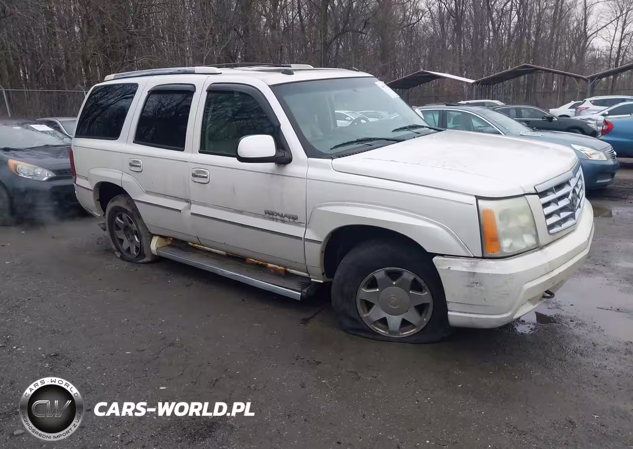 2005 Cadillac Escalade Standard