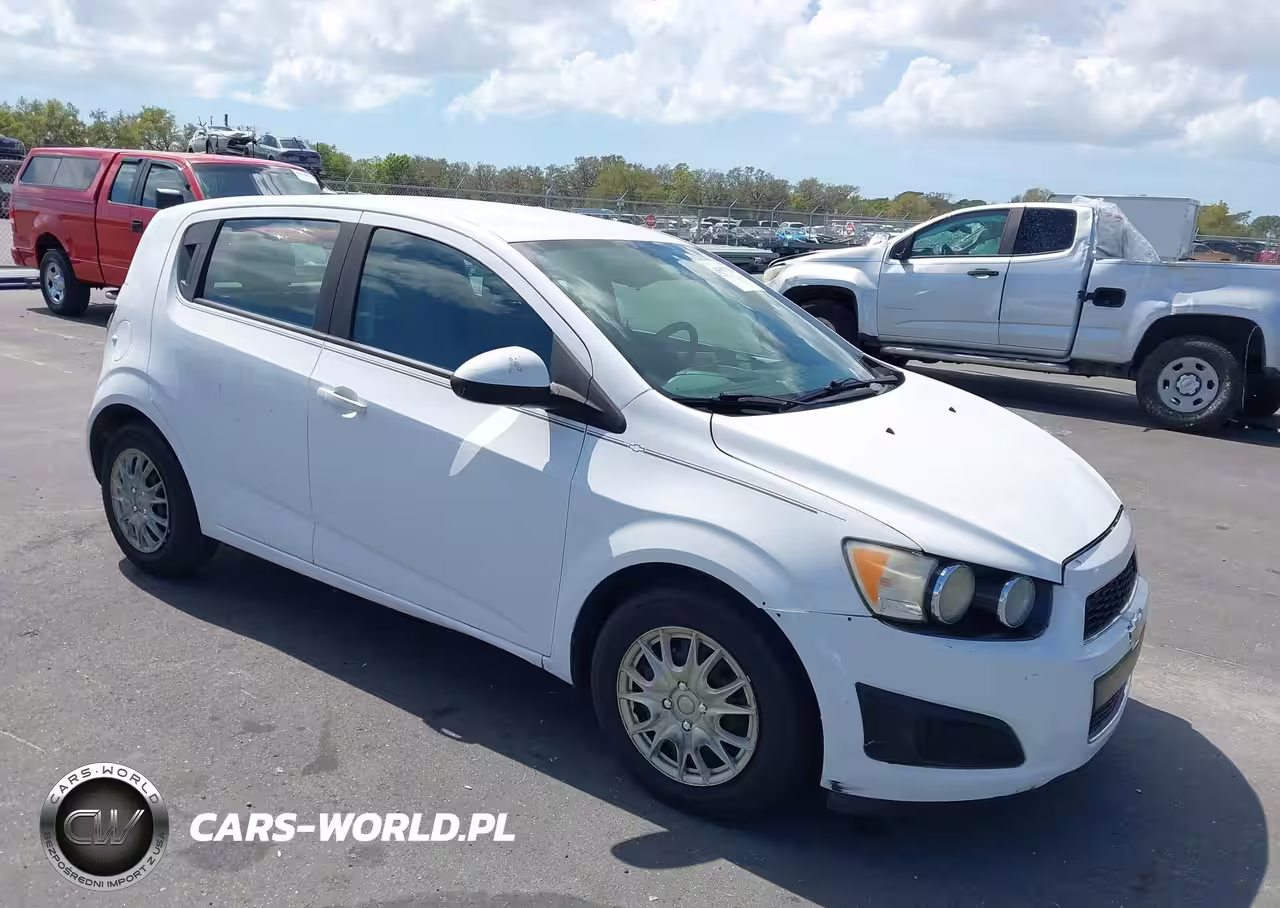 2014 Chevrolet Sonic Ls Auto