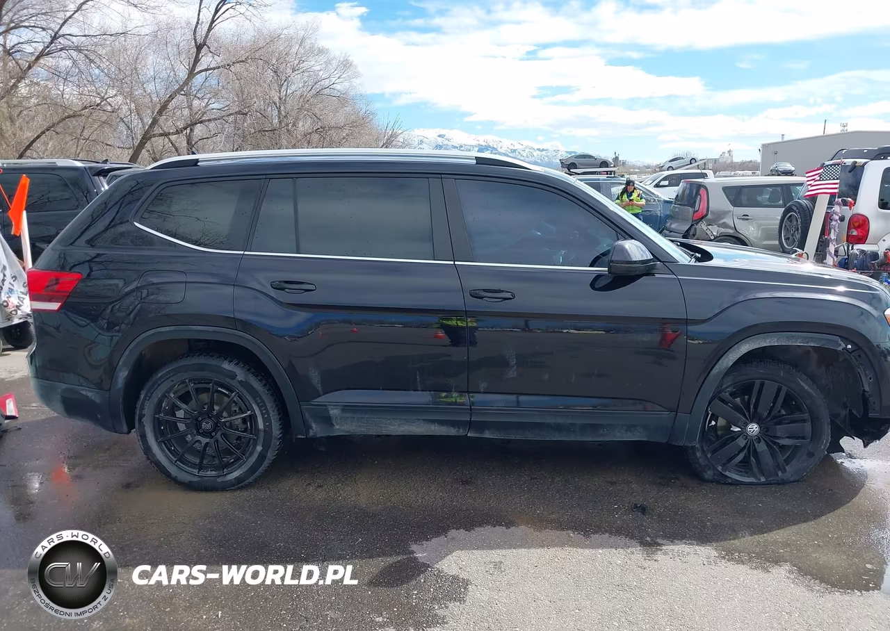2018 Volkswagen Atlas Se VIN:1V2LR2CA7JC531150 - 13