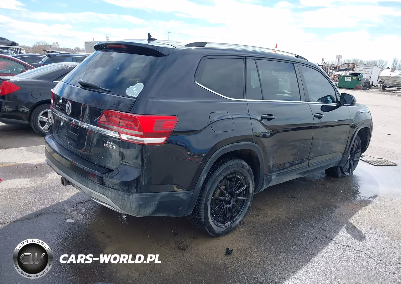 2018 Volkswagen Atlas Se VIN:1V2LR2CA7JC531150 - 4