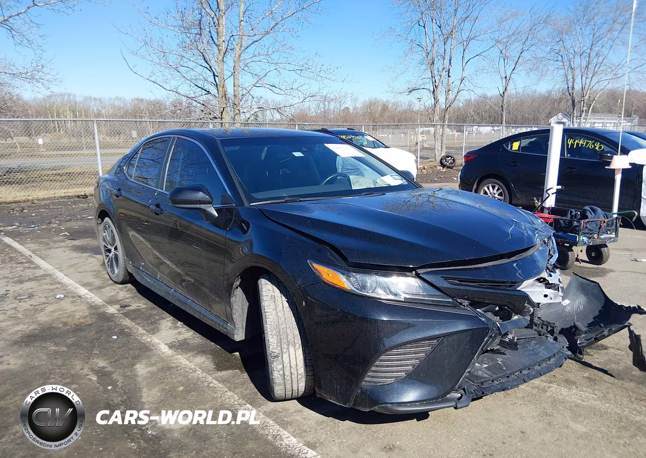 2020 Toyota Camry Se
