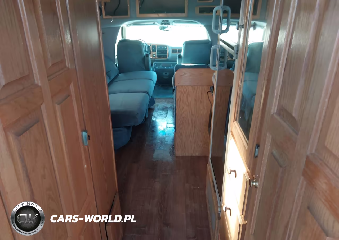 2000 Chevrolet Chinook VIN:1GBJG31J8Y1274534 - 15