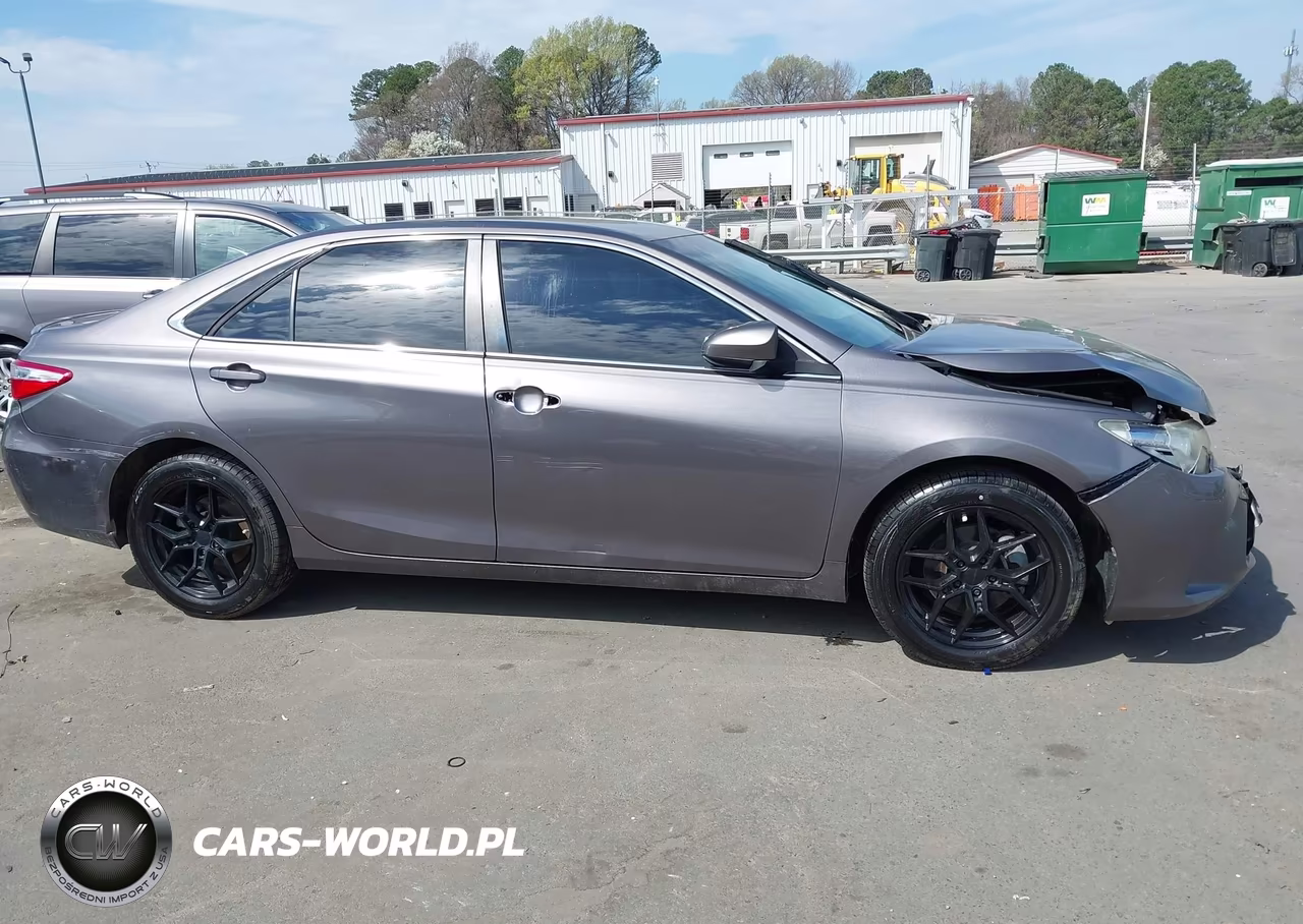 2016 Toyota Camry Se VIN:4T1BF1FK7GU265423 - 13