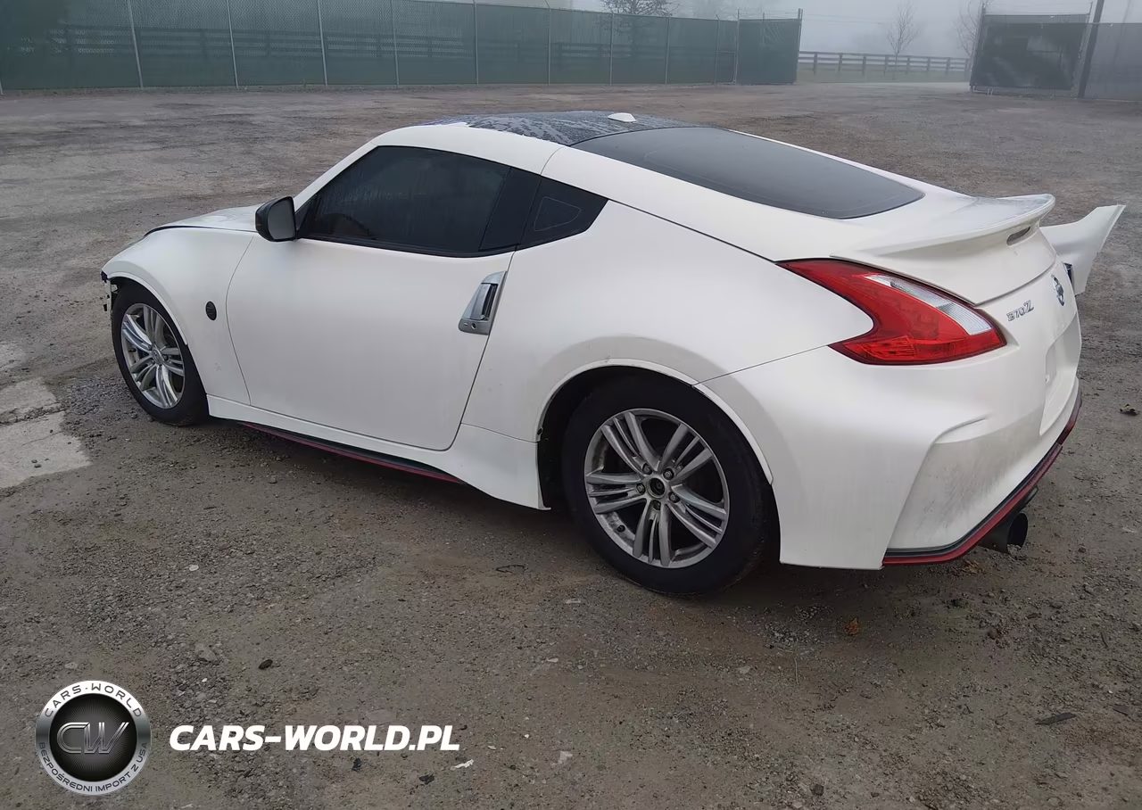 2015 Nissan 370Z Nismo Tech VIN:JN1AZ4EH8FM441699 - 3