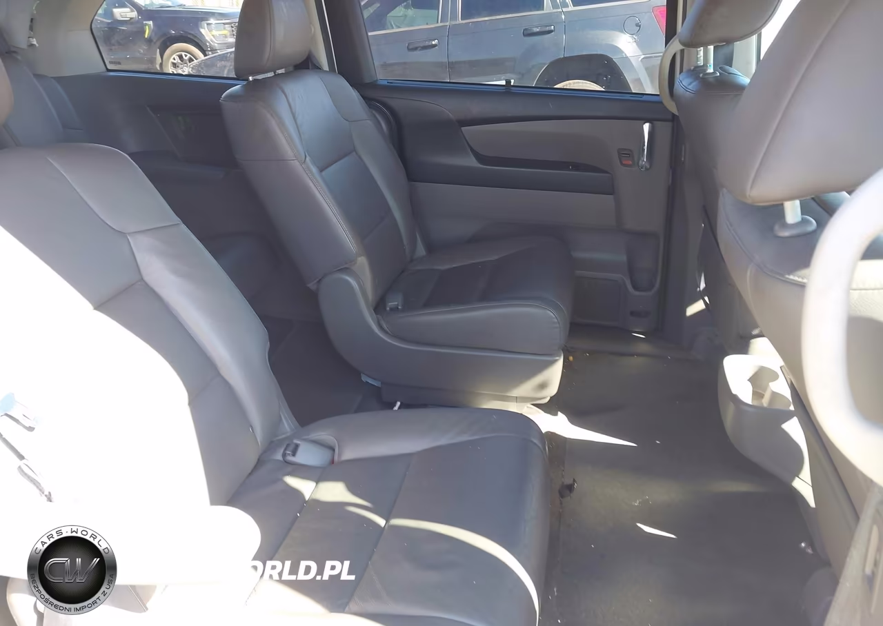 2016 Honda Odyssey Ex-L VIN:5FNRL5H64GB085361 - 8