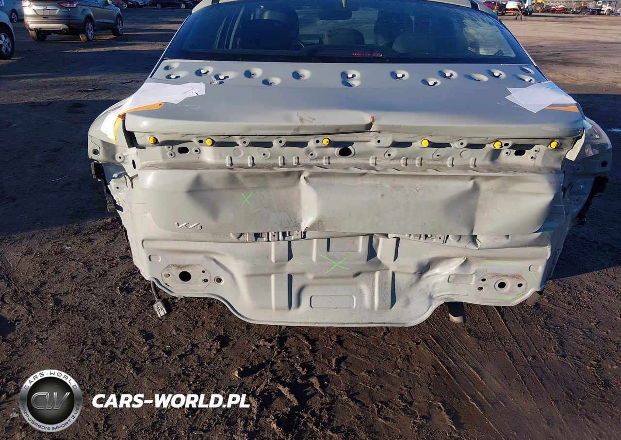 2025 Kia K4 Lxs VIN:3KPFT4DE2SE045823 - 6