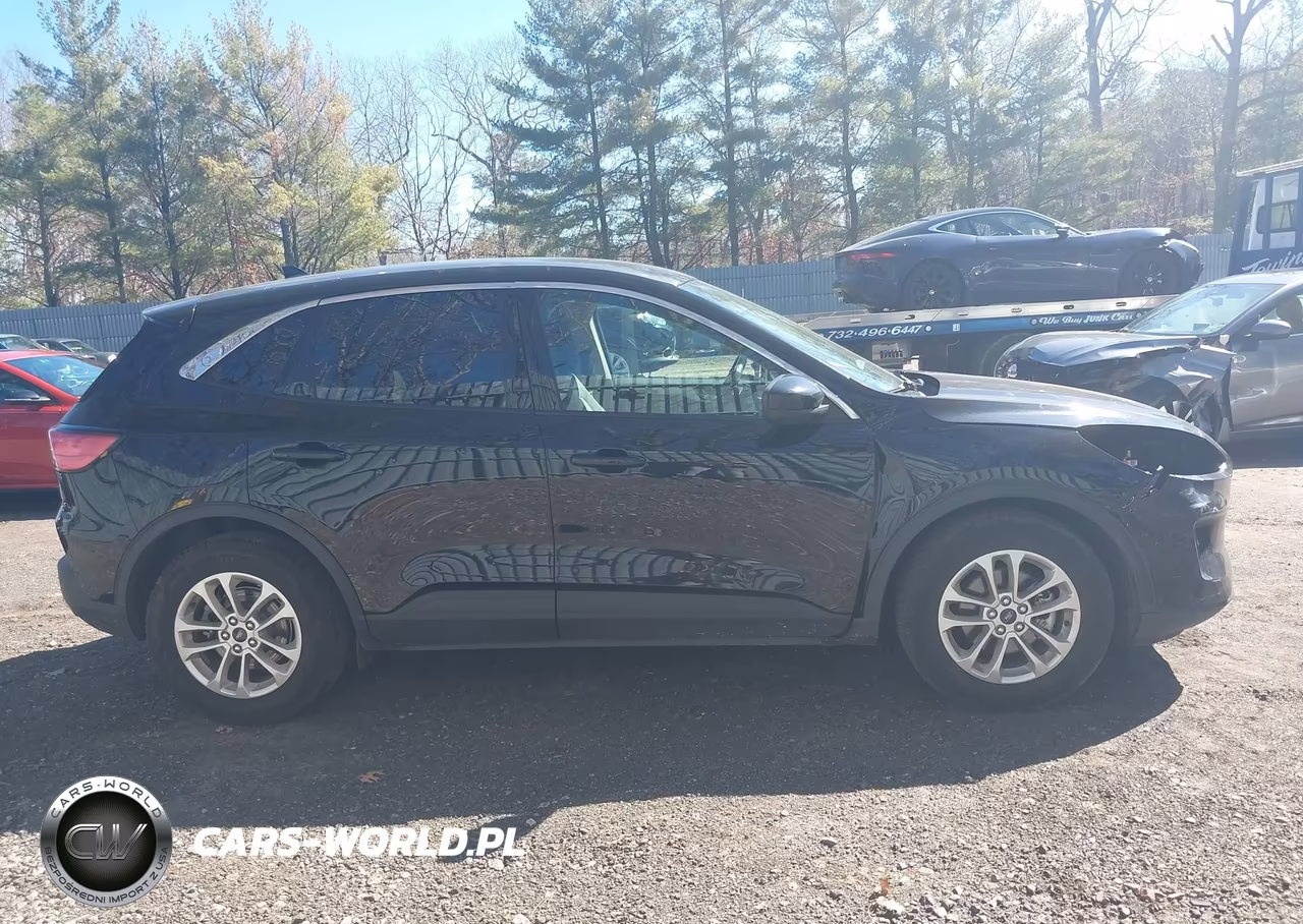 2020 Ford Escape Se VIN:1FMCU0G65LUC37412 - 13