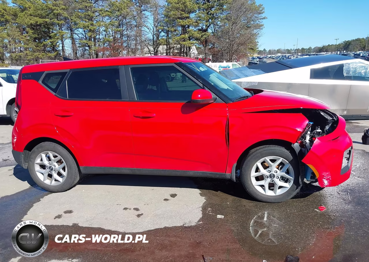 2021 Kia Soul S VIN:KNDJ23AUXM7140118 - 14