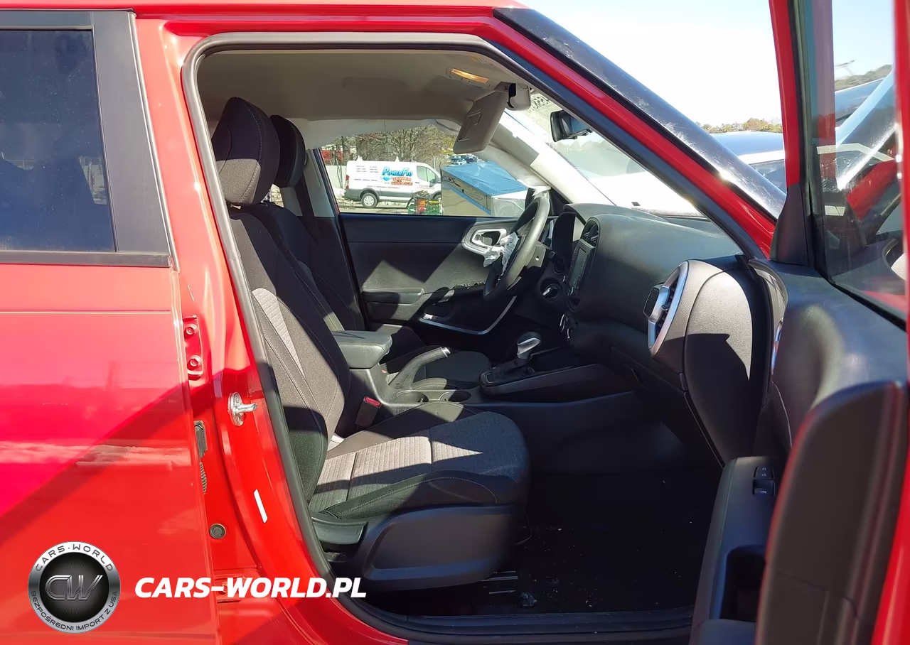 2021 Kia Soul S VIN:KNDJ23AUXM7140118 - 5