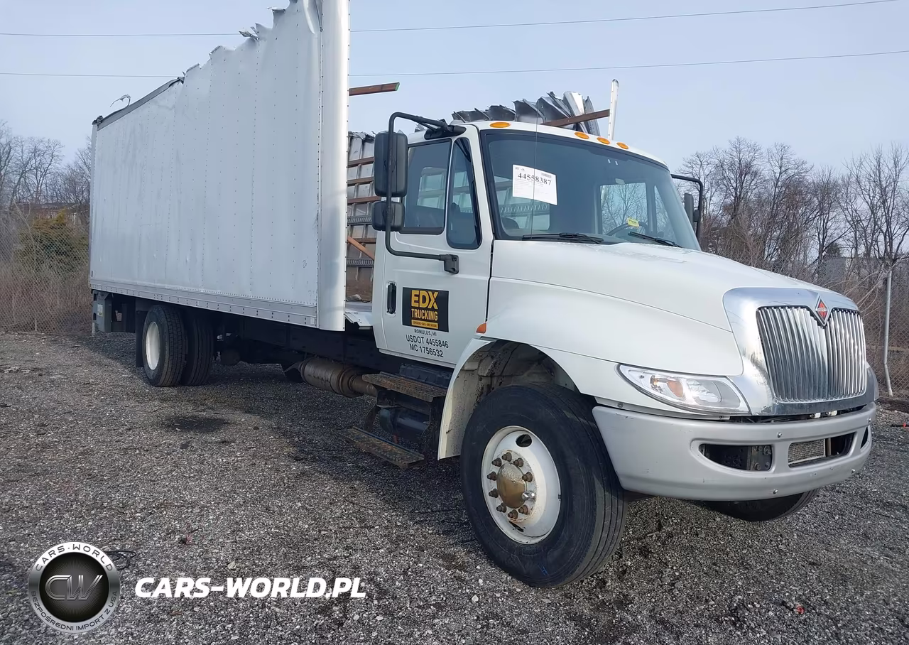 2017 INTERNATIONAL DURASTAR 4300