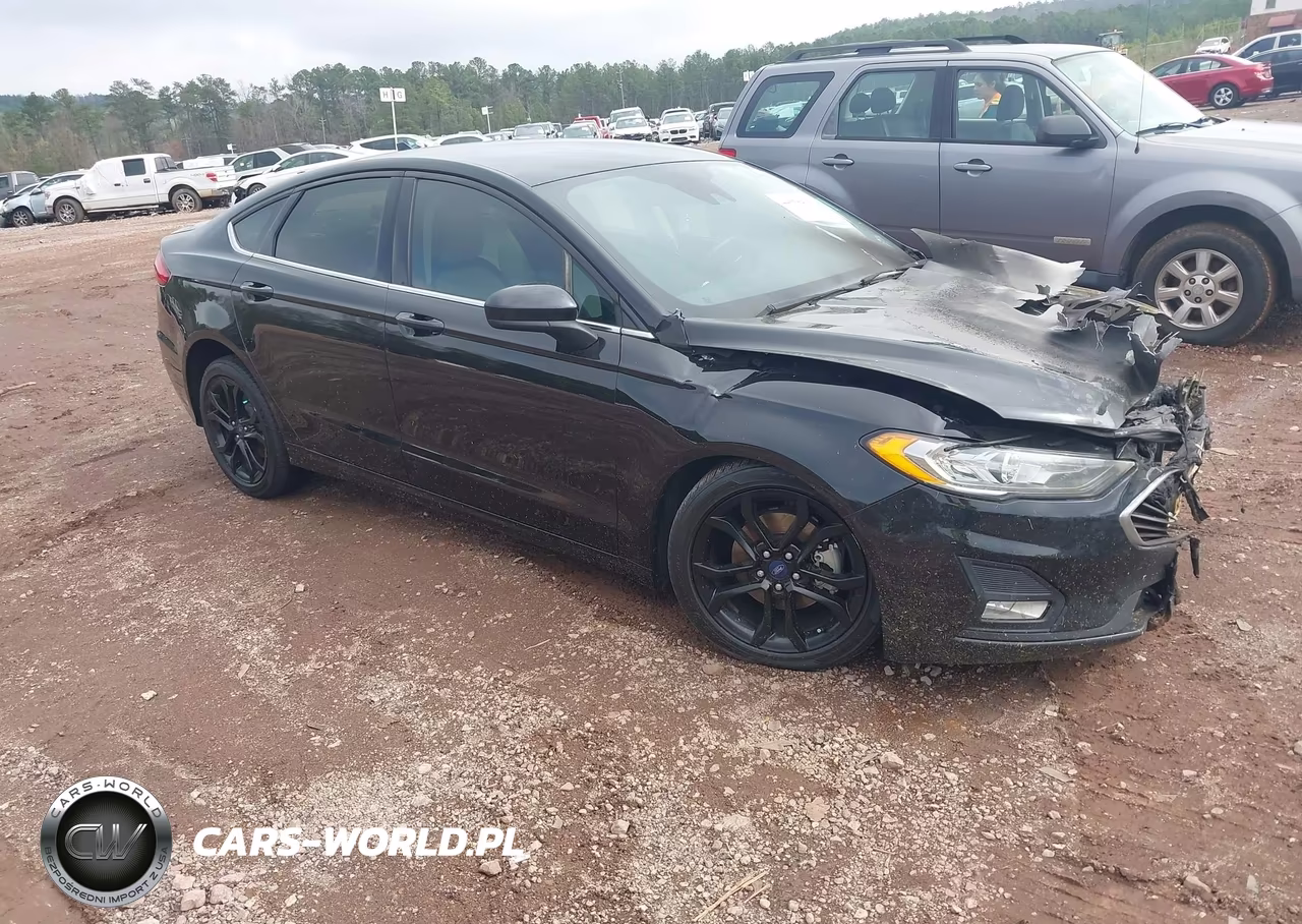 2019 Ford Fusion Se – zdjęcie 1 z 10