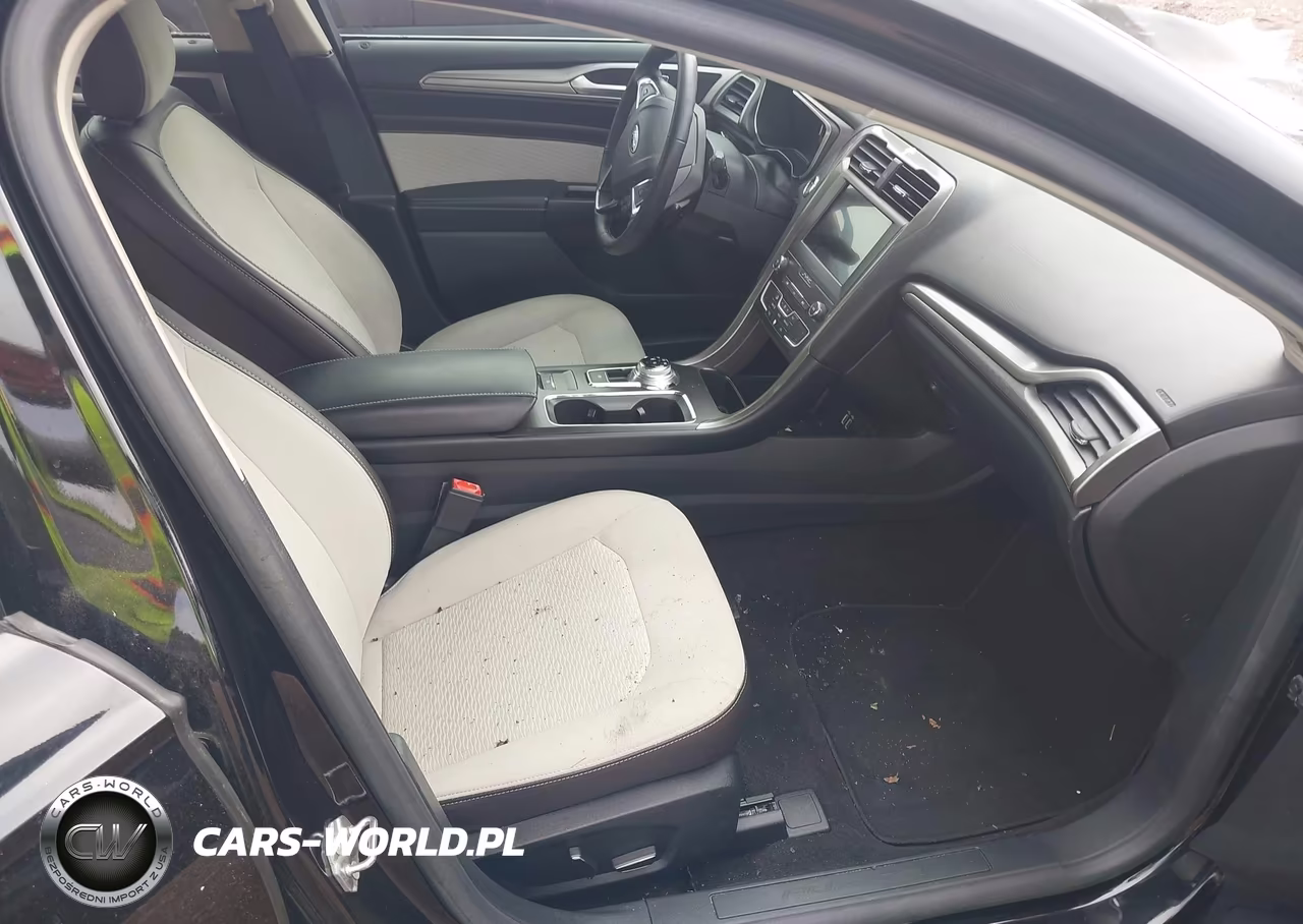 2019 Ford Fusion Se VIN:3FA6P0HD6KR111626 - 5