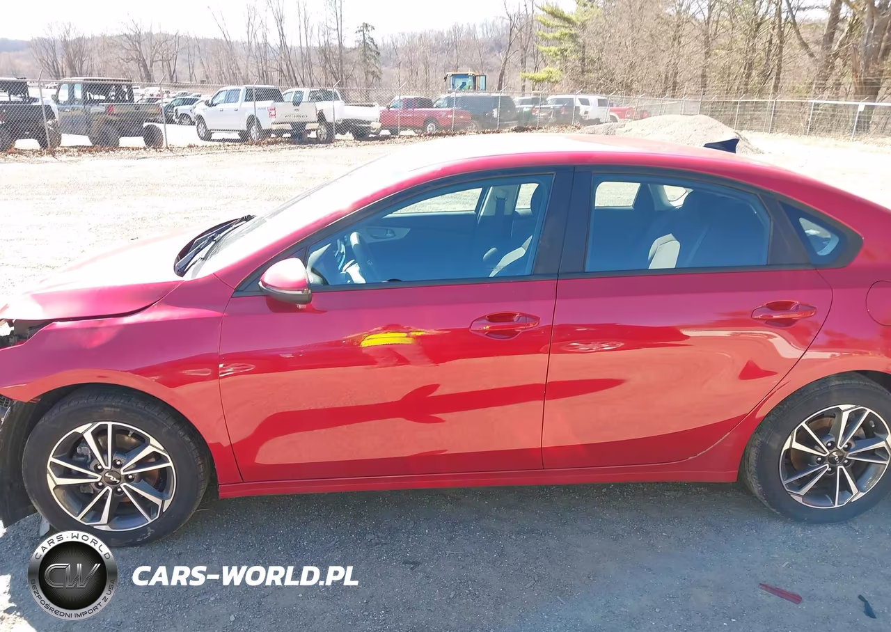 2023 Kia Forte Lxs VIN:3KPF24AD3PE515427 - 15