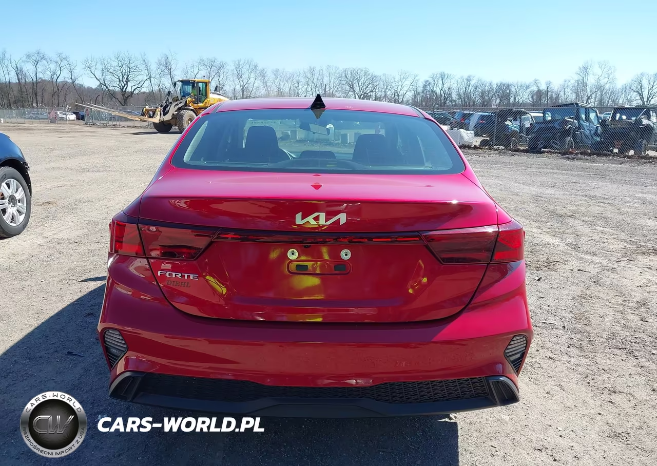 2023 Kia Forte Lxs VIN:3KPF24AD3PE515427 - 17