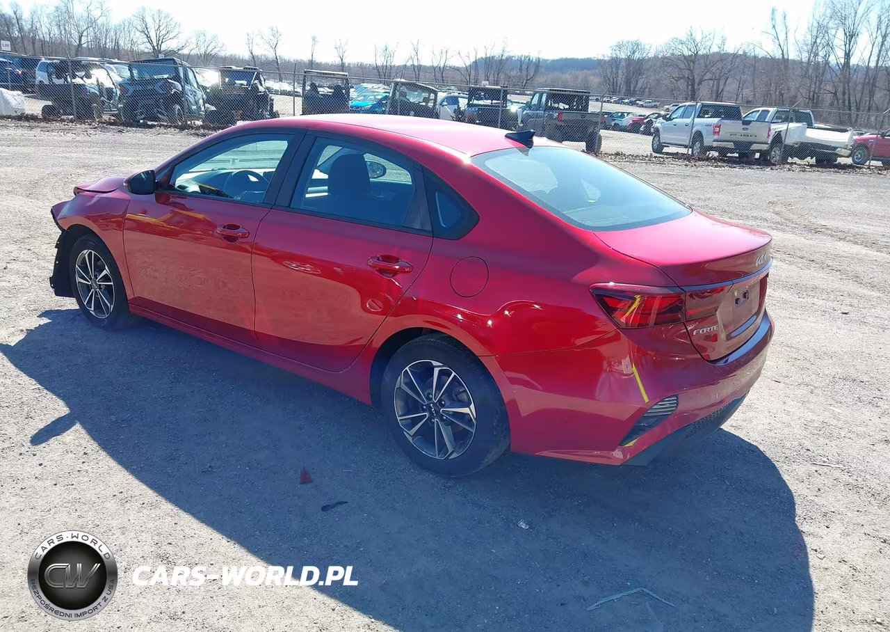 2023 Kia Forte Lxs VIN:3KPF24AD3PE515427 - 3
