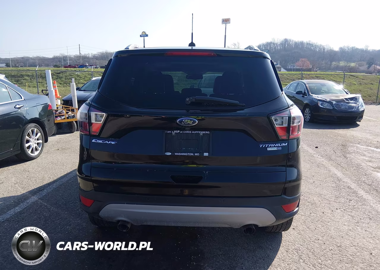 2017 Ford Escape Titanium VIN:1FMCU9J90HUC87603 - 16