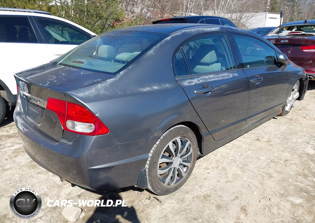2010 Honda Civic Lx VIN:2HGFA1F53AH551330 - 4