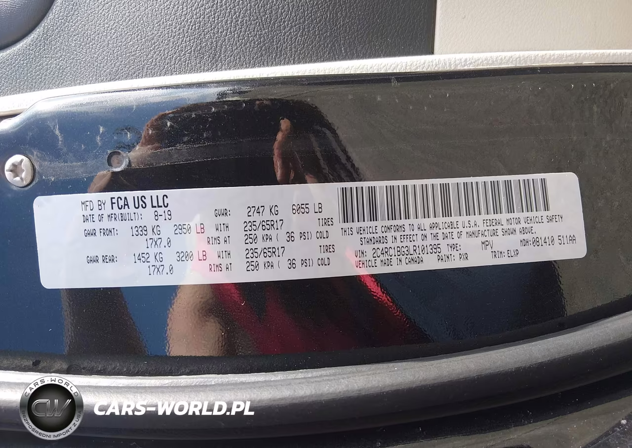 2020 Chrysler Pacifica Touring L VIN:2C4RC1BG3LR101395 - 9