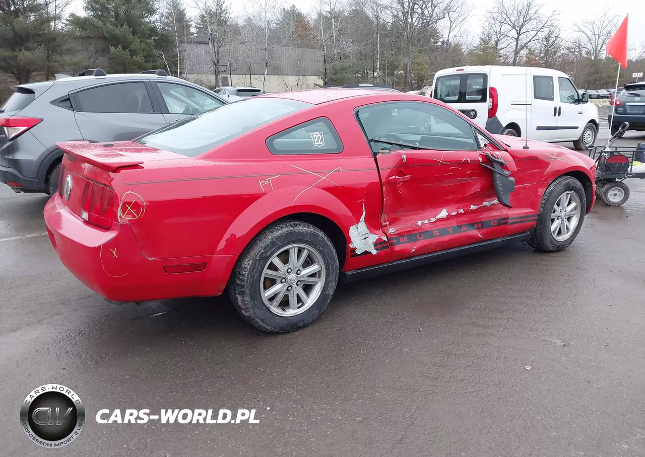 2007 Ford Mustang V6 Deluxe-V6 Premium VIN:1ZVFT80N775330434 - 4