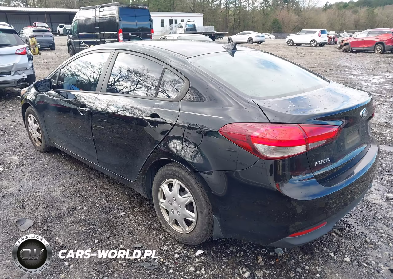 2018 Kia Forte Lx VIN:3KPFK4A7XJE238504 - 3