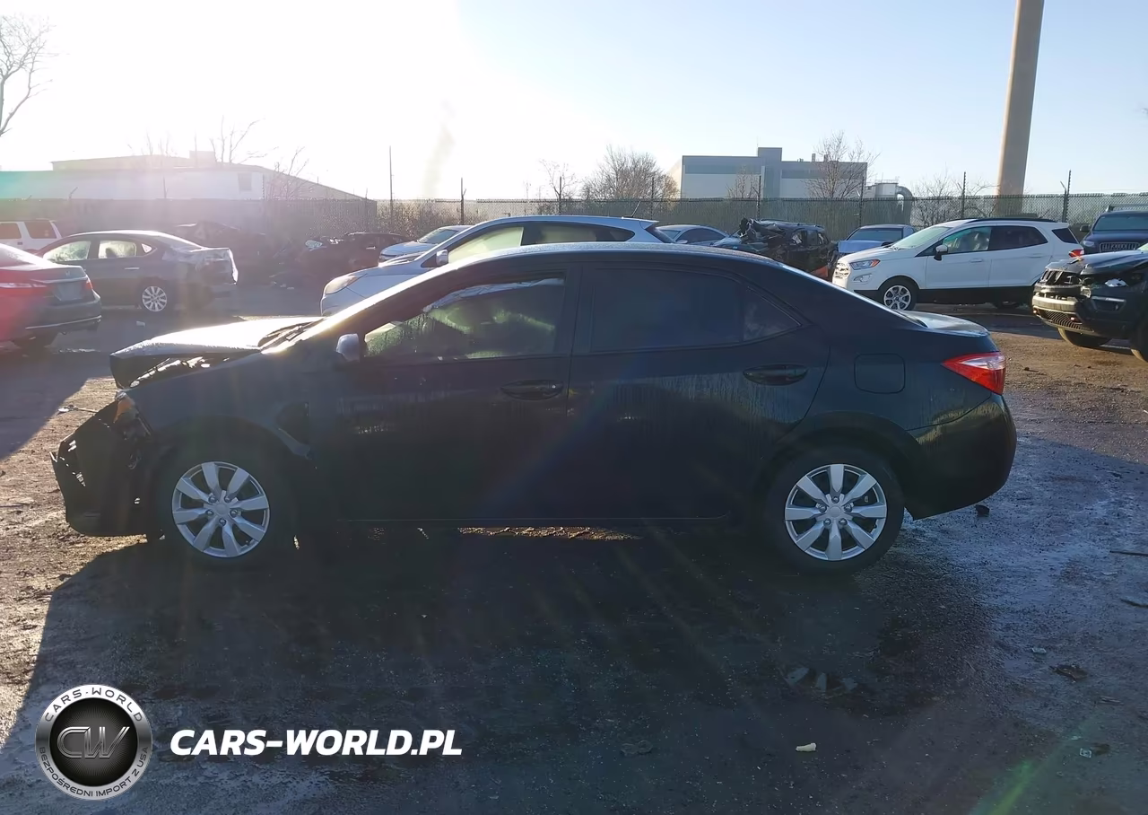 2017 Toyota Corolla Le VIN:2T1BURHE8HC914824 - 14