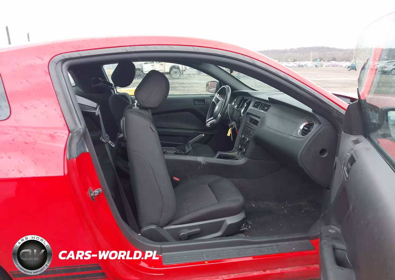 2013 Ford Mustang V6 VIN:1ZVBP8AM9D5259404 - 5
