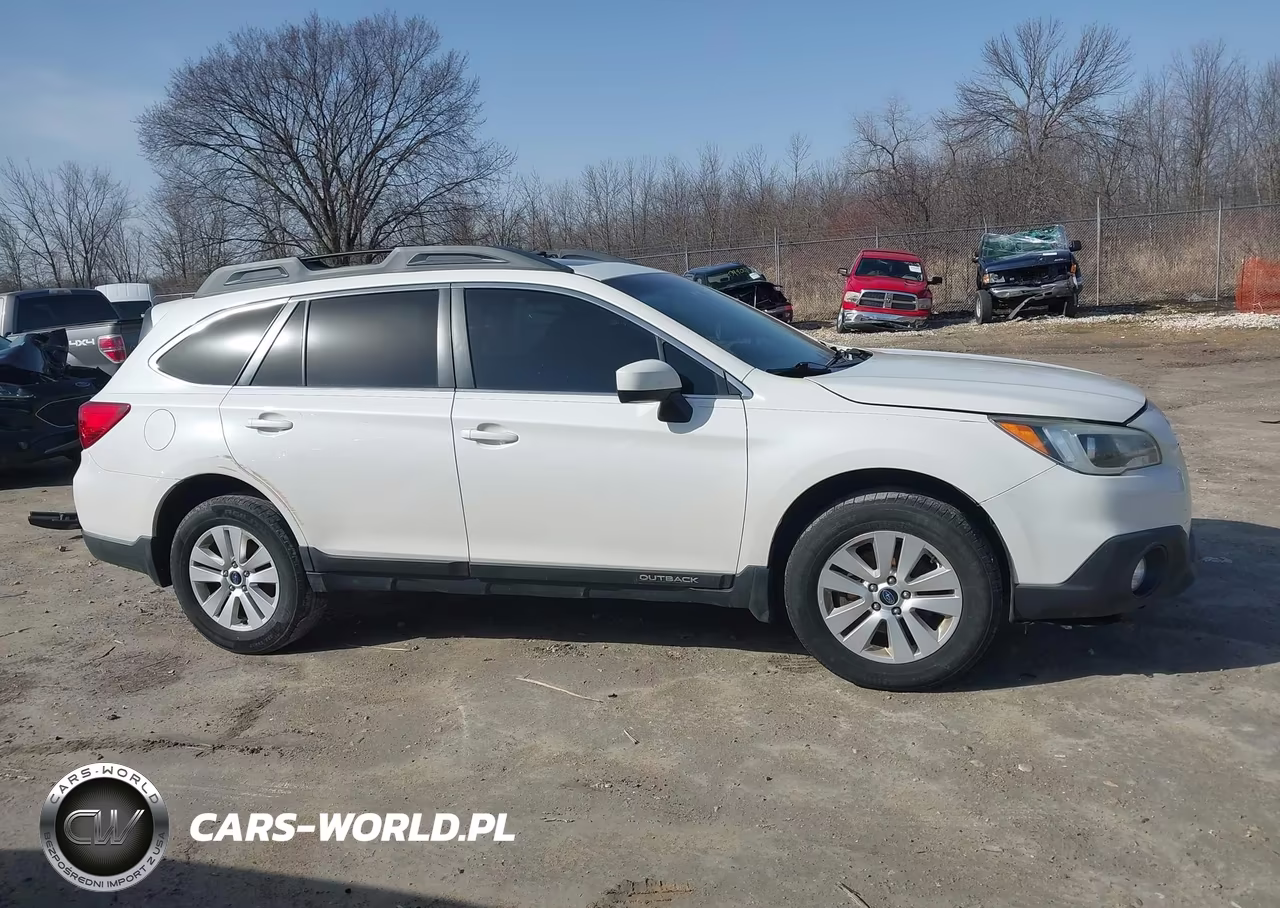 2015 Subaru Outback 2.5I Premium VIN:4S4BSADC2F3343800 - 14