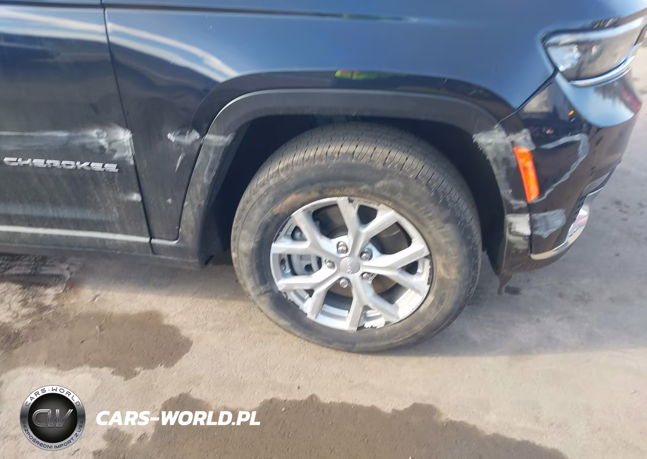2023 Jeep Grand Cherokee L Limited 4X4 VIN:1C4RJKBG8P8885652 - 12