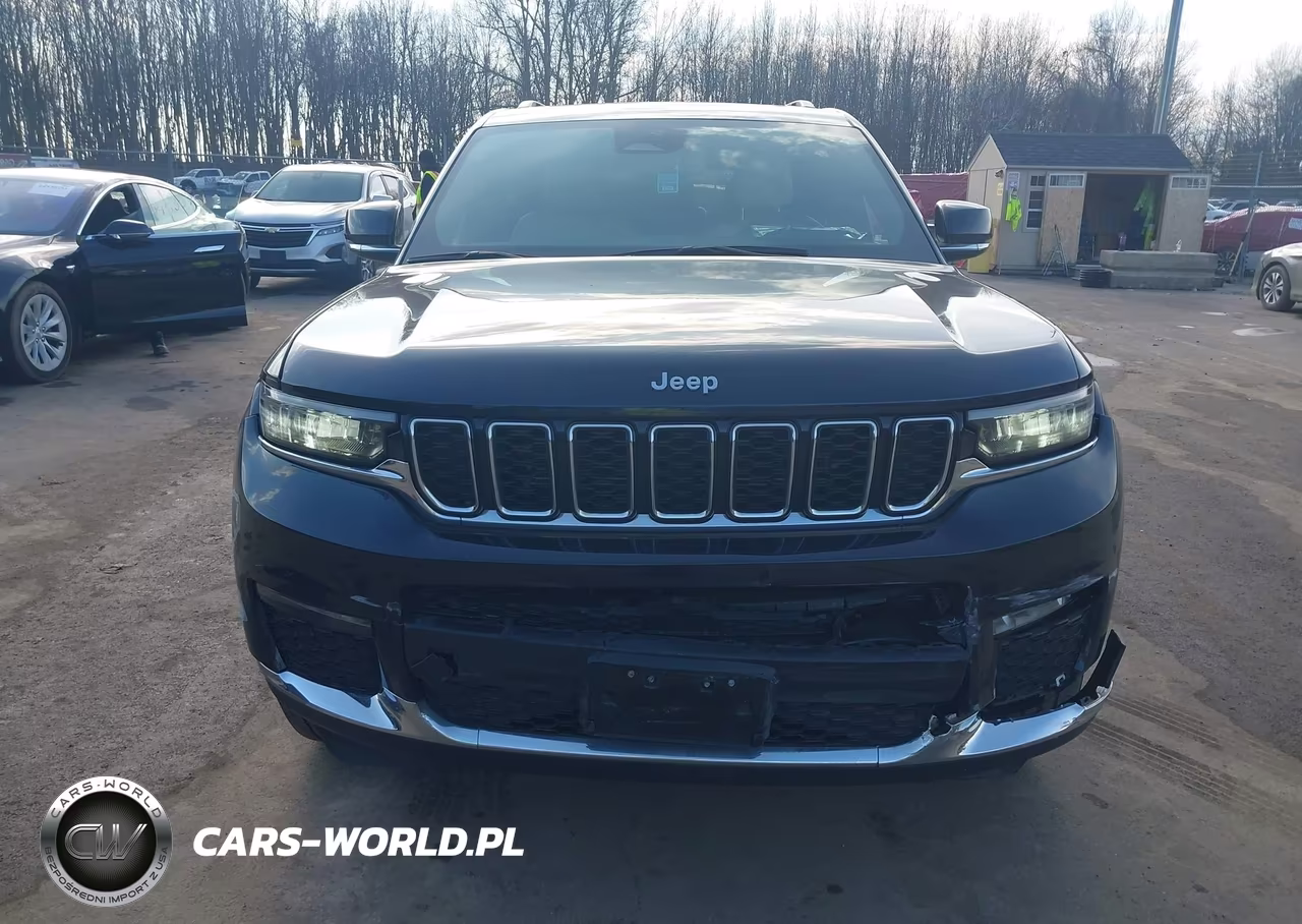 2023 Jeep Grand Cherokee L Limited 4X4 VIN:1C4RJKBG8P8885652 - 13