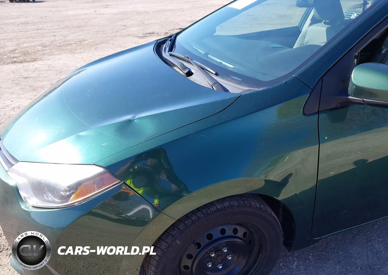 2015 Toyota Corolla Le VIN:5YFBURHE4FP214943 - 6