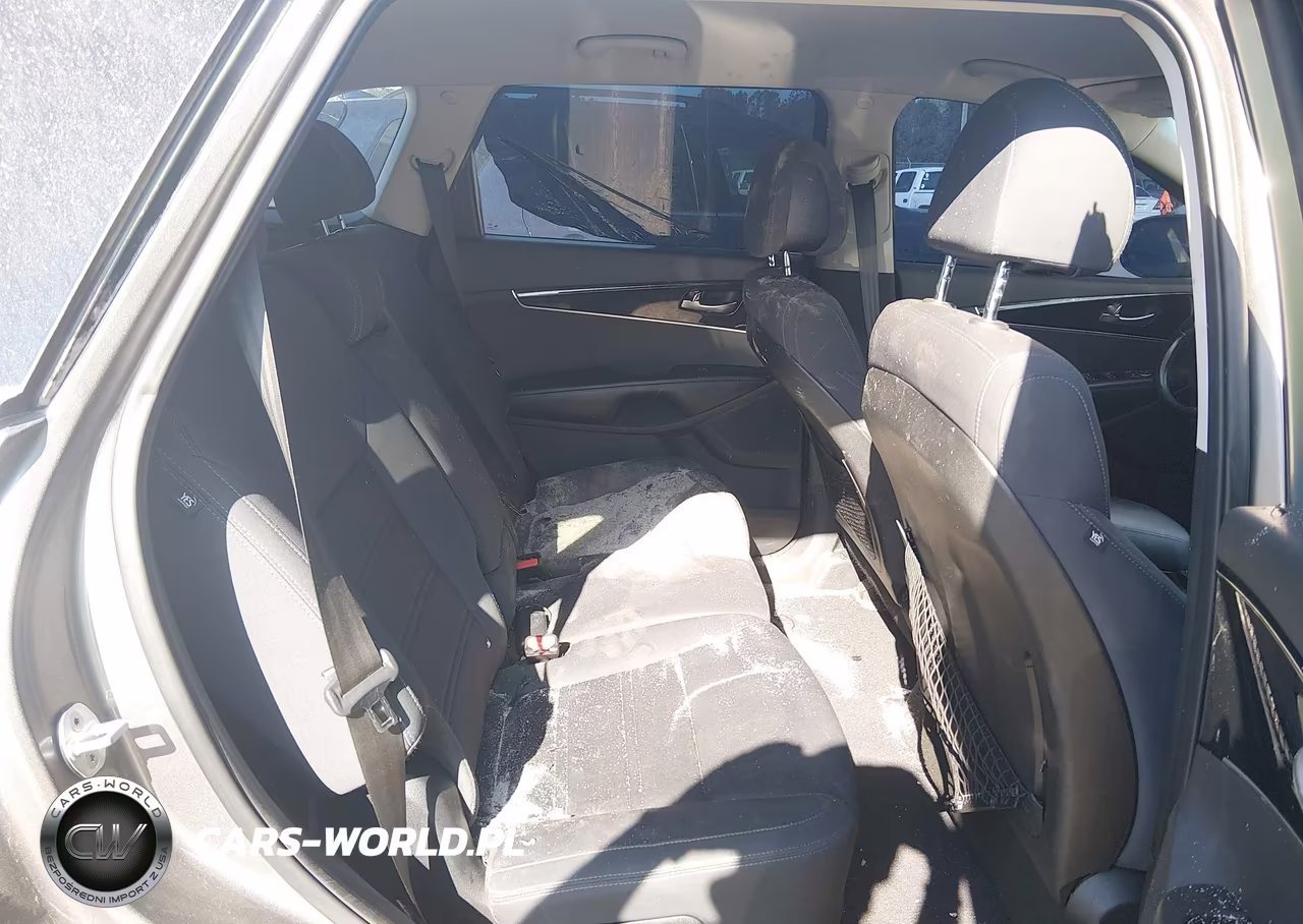 2018 Kia Sorento 2.4L Lx VIN:5XYPG4A36JG424126 - 8