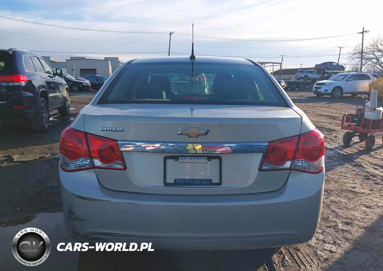 2012 Chevrolet Cruze Ls VIN:1G1PC5SH5C7158487 - 16