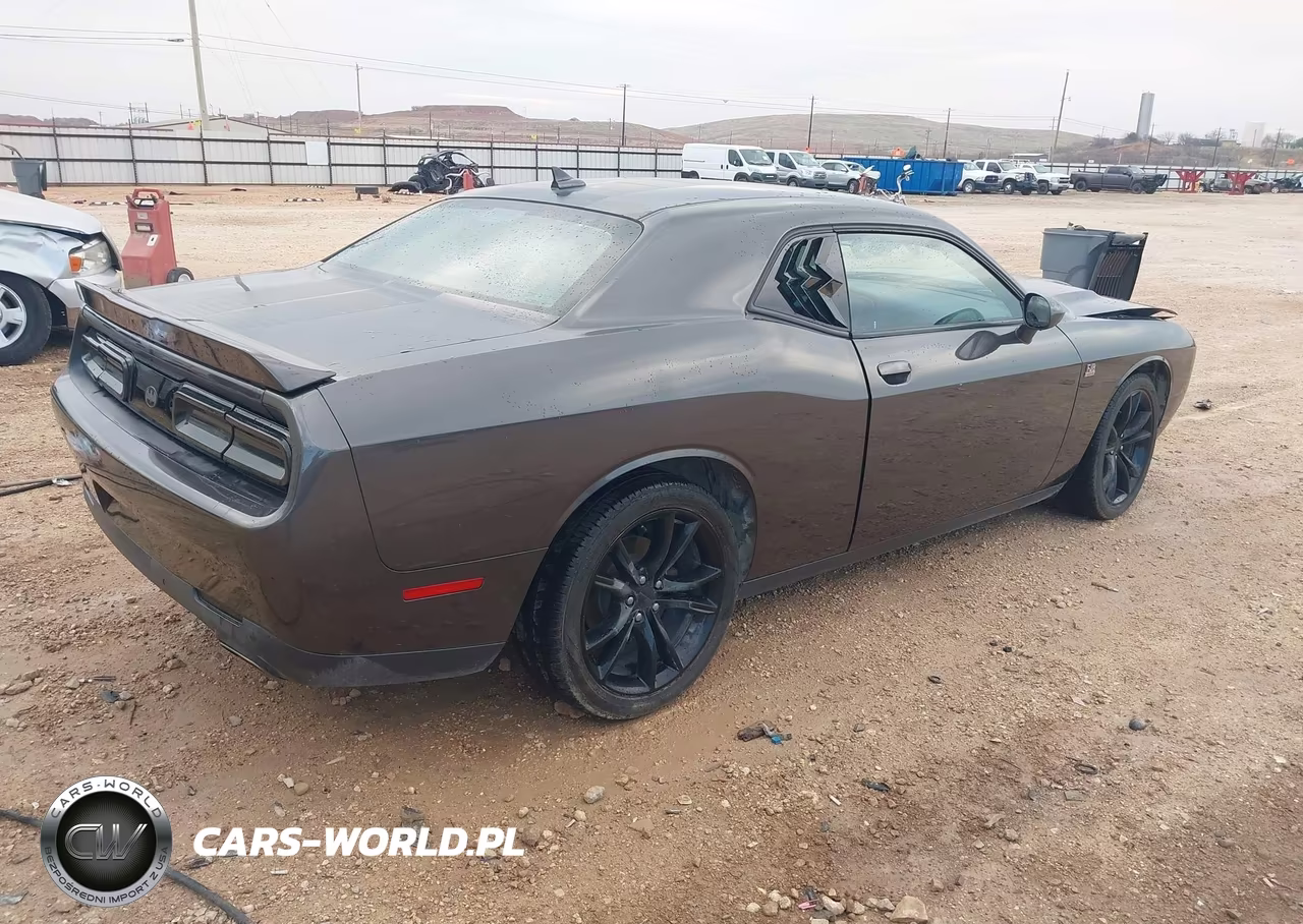 2016 Dodge Challenger Sxt Plus VIN:2C3CDZAG0GH236708 - 4