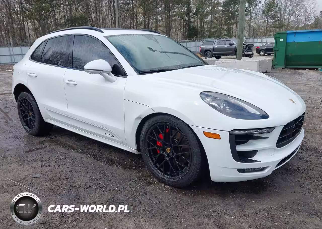 2018 Porsche Macan Gts