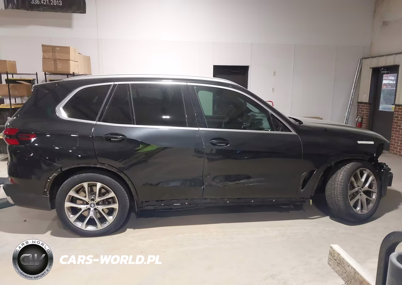 2025 BMW X5 Phev xDrive50E VIN:5UX43EU09S9X60070 - 14