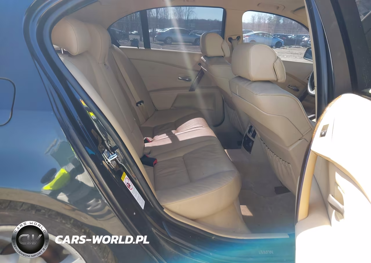 2007 BMW 550I VIN:WBANB53587CP07342 - 8