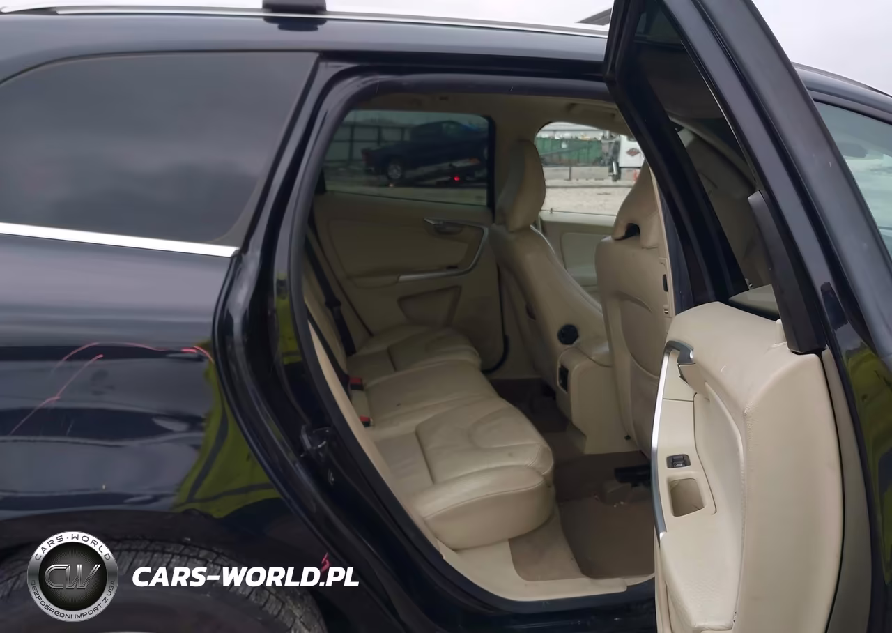 2010 Volvo Xc60 T6-T6 R-Design VIN:YV4992DZ4A2020000 - 8