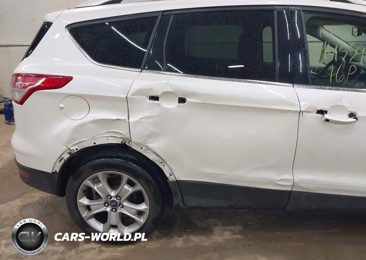 2016 Ford Escape Titanium VIN:1FMCU9JX2GUB12881 - 19