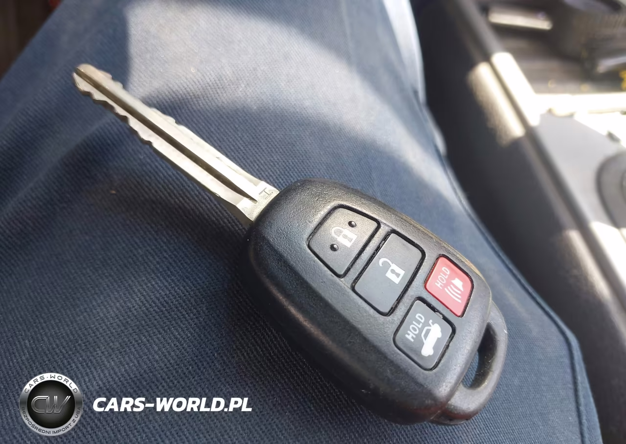 2018 Toyota Corolla Se VIN:2T1BURHE2JC979061 - 11