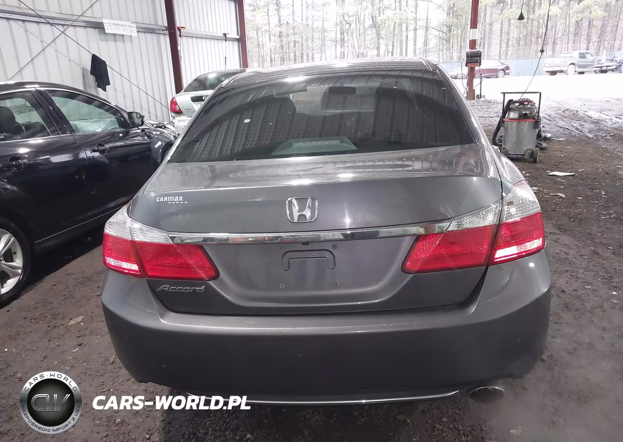 2015 Honda Accord Lx VIN:1HGCR2F3XFA096451 - 16
